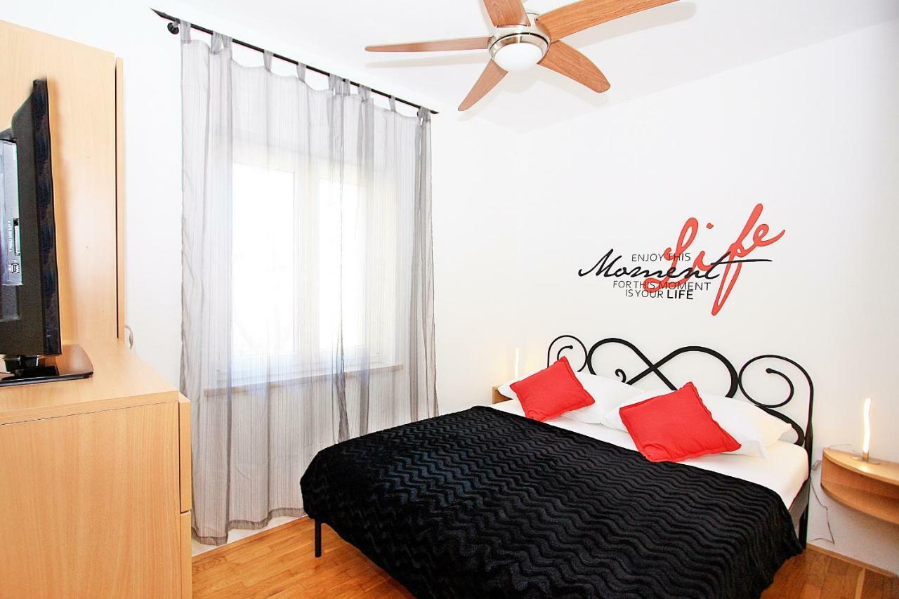 Sweet Apartment Marijana Supetar Dış mekan fotoğraf