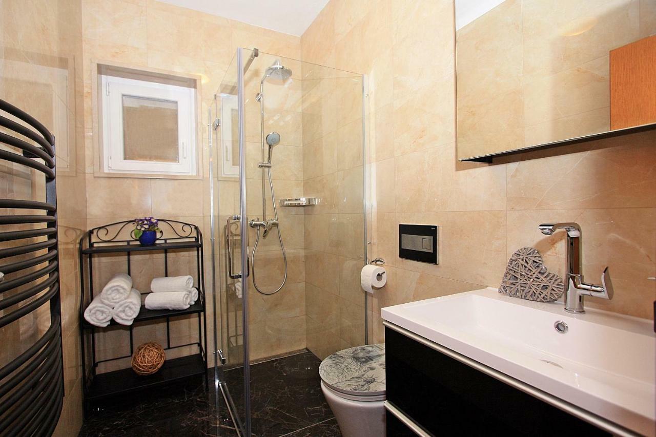 Sweet Apartment Marijana Supetar Dış mekan fotoğraf